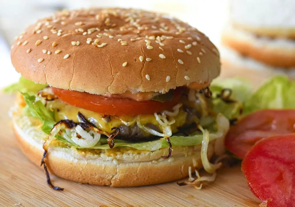 burger, hamburger, fast food-4967868.jpg