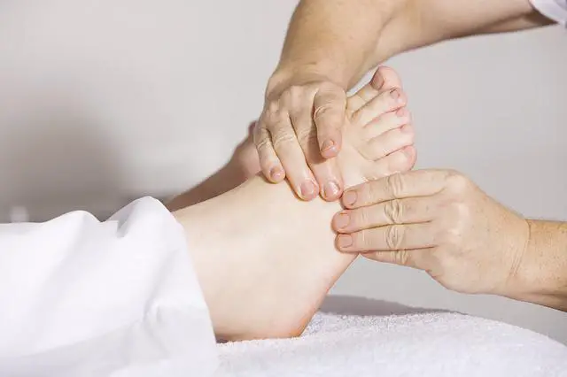 deep foot massage