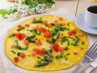 scrambled eggs and vegetables