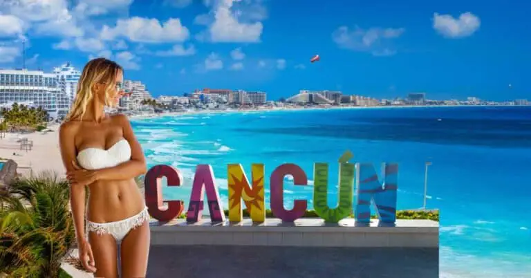 Best Swimsuits for Cancun