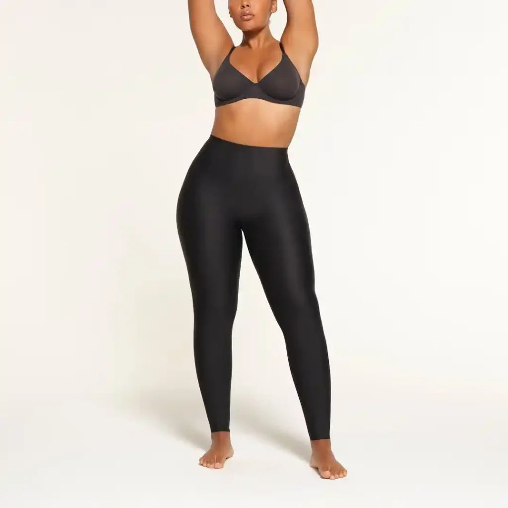 16 Best Workout Leggings for Plus Size Women Over 50 (2025) 21 Model wearing Skims Seamless Sculpt Legging. Leggings that hide cellulite for older women