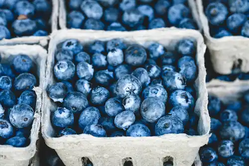 11 Foods That Reduce Anxiety Fast: My Personal Journey to Calm 5 blueberries